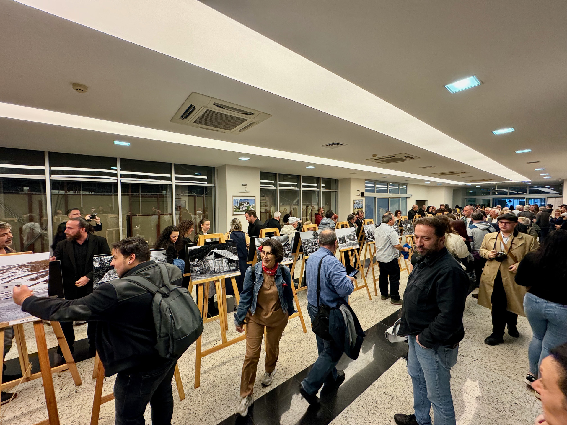 Εγκαίνια της έκθεσης "ΡΟΔΟΠΗ: Μια οροσειρά - Δεκαπέντε φωτογράφοι" στην Αδριανούπολη της Τουρκίας